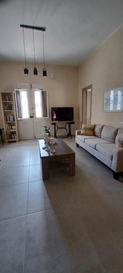 Appartement Eftychia's House In The Beautiful Village Vryses. *